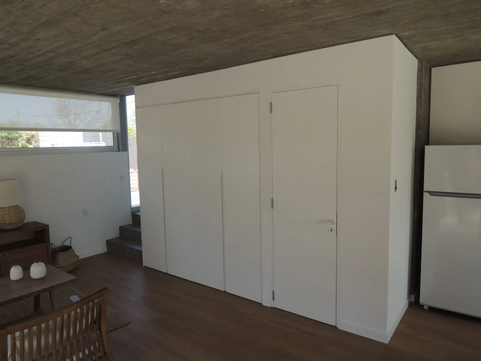 Equipamiento de cocina y comedor en Abra Funes